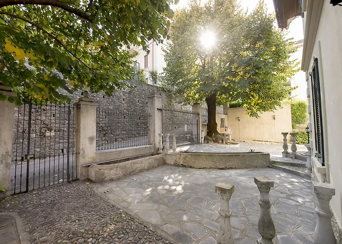 Villa Puccini Bed & Breakfast