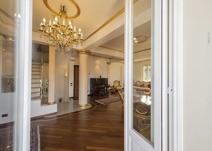 Villa Puccini Bed & Breakfast